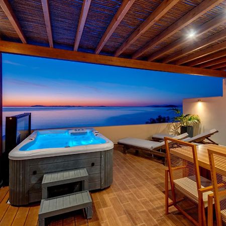 Lalari Beach Suites Vári Exteriör bild