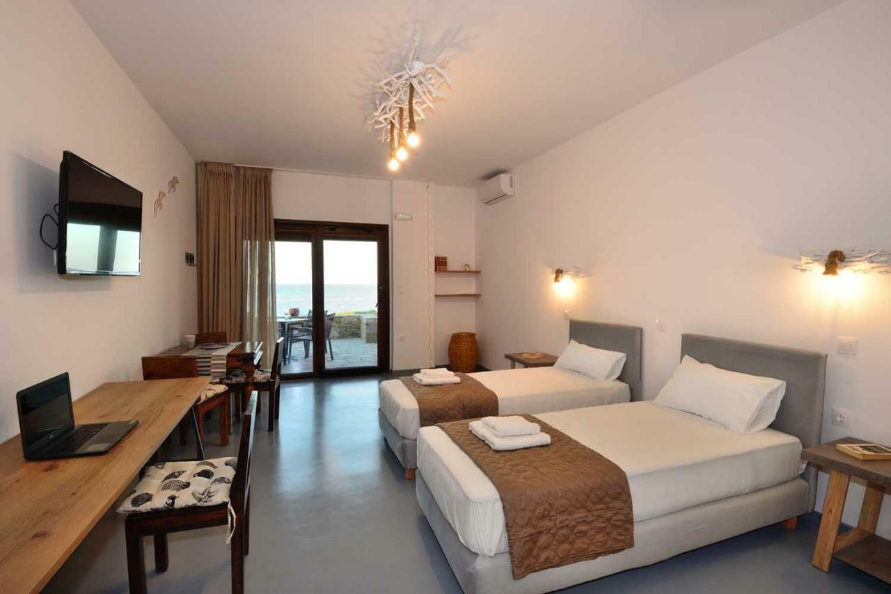 Lalari Beach Suites Vári Exteriör bild