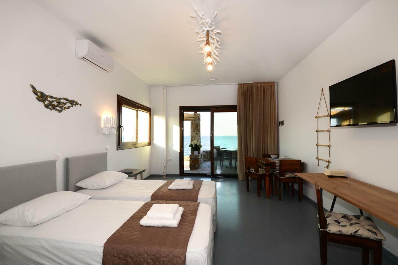 Lalari Beach Suites Vári Exteriör bild